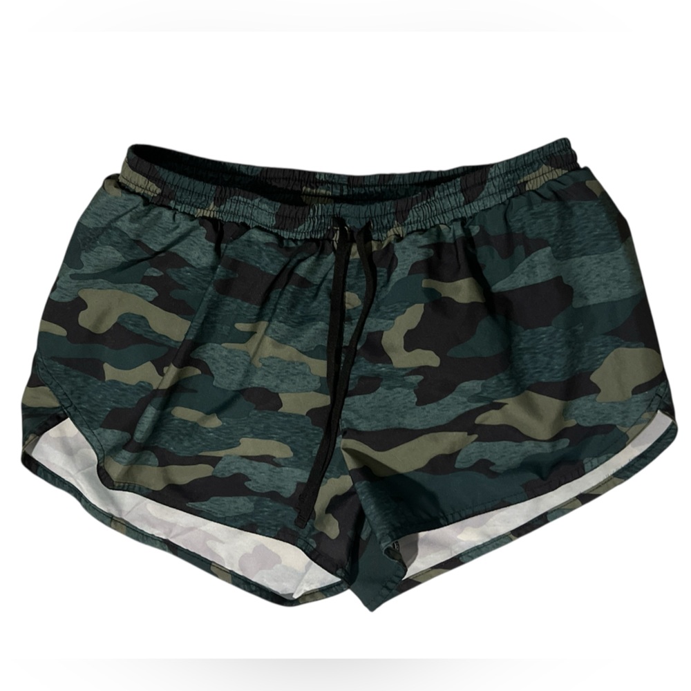 Old Navy Active Camo Women's Shorts
